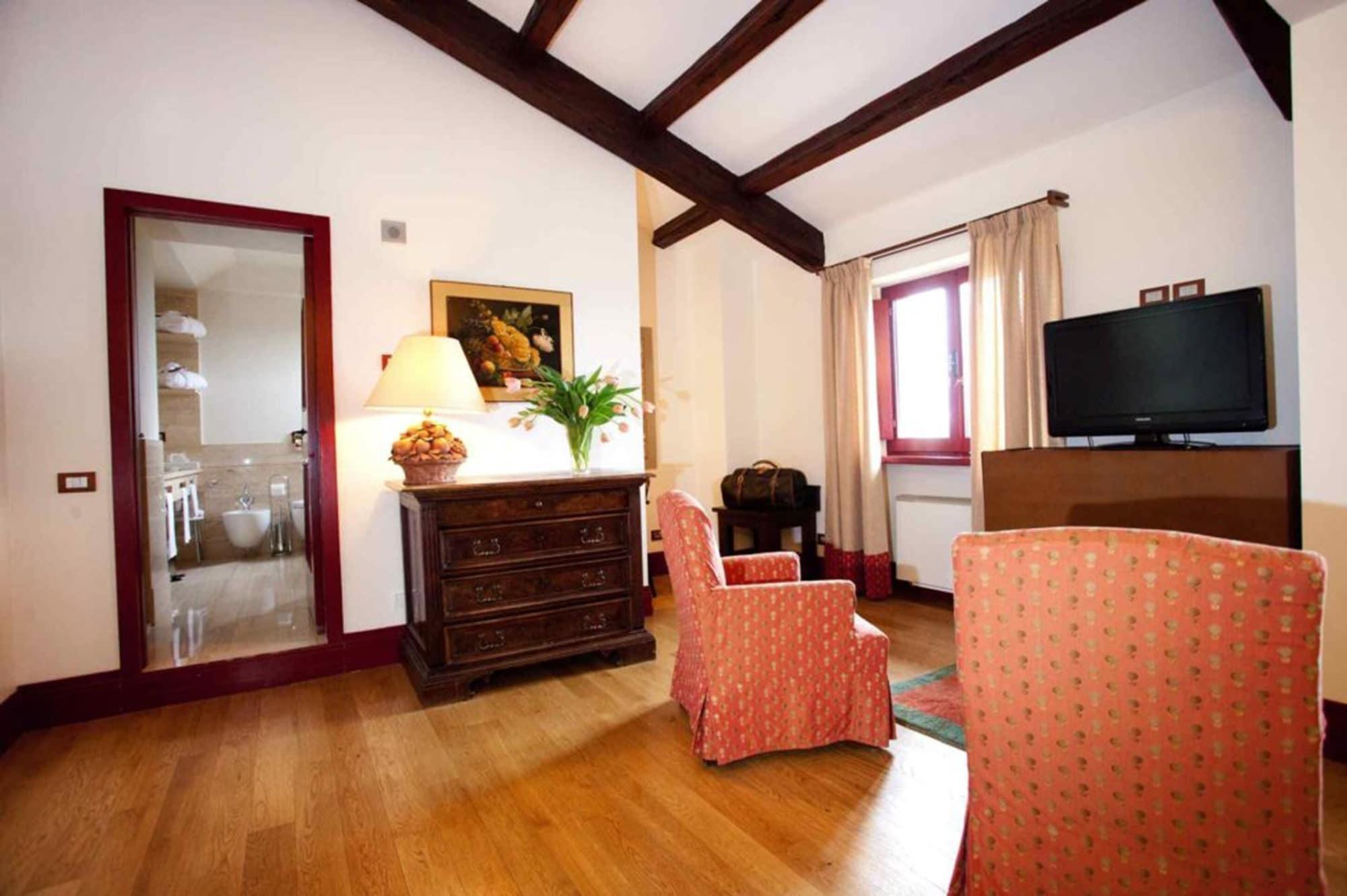 Le Tre Vaselle Resort & Spa Торджано Экстерьер фото