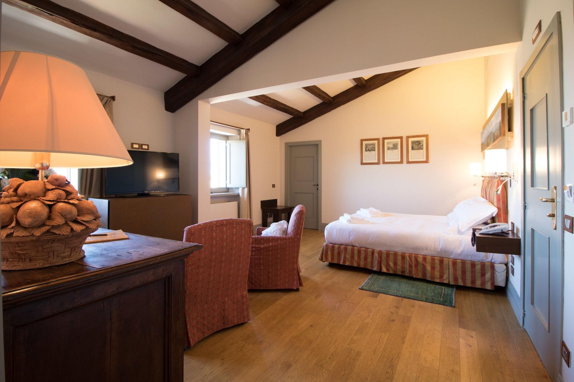 Le Tre Vaselle Resort & Spa Торджано Экстерьер фото