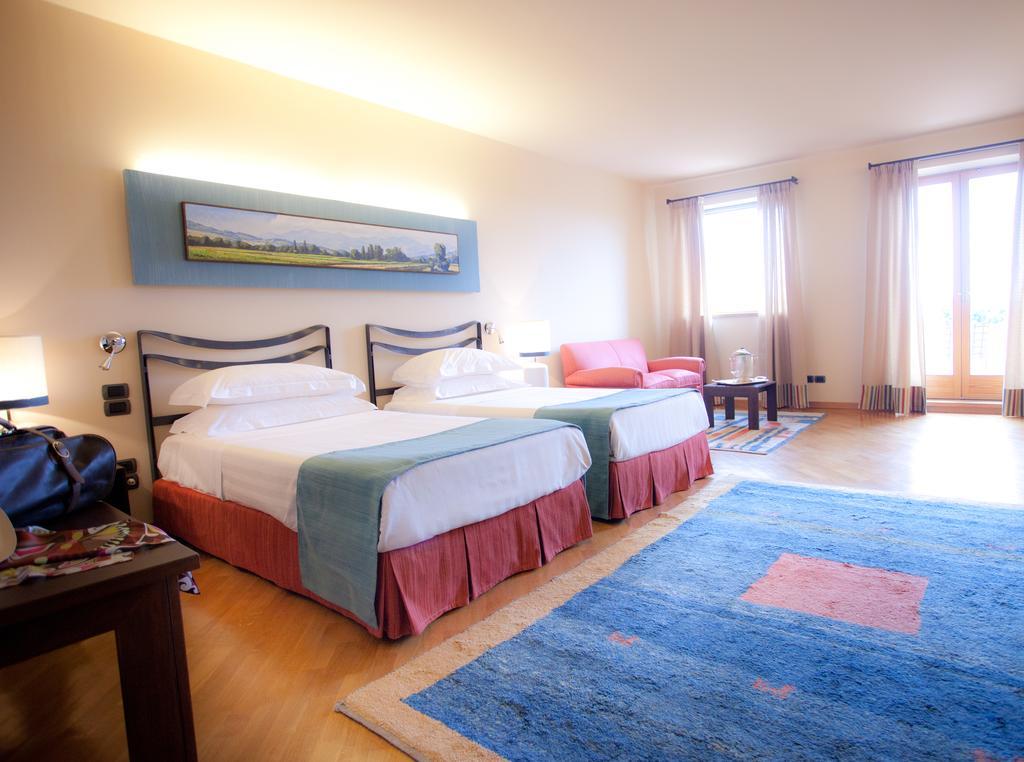 Le Tre Vaselle Resort & Spa Торджано Экстерьер фото